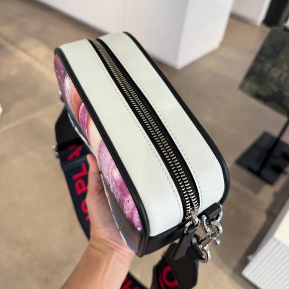 Marc Jacobs x ‘The Wizard of Oz’ Flash Crossbody - Picture 6 of 11